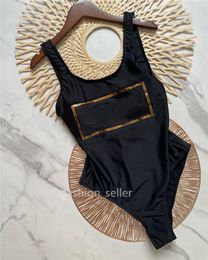 Luksusowe damskie letnie plażę jednoczęściowe garnitury stroju kąpielowego pływające stroje kąpielowe kąpiel kąpielowy Szyb