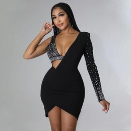 Casual Dresses Diamonds V-Neck One-Shoulder Sheath Women Dress Fashion Cut Out Waist Long Ssleeve Club Party Sexy Bodycon DressCasual