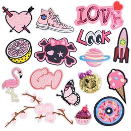 butterfly sewing appliques UK - Sewing Notions Pink Butterfly DIY Patches Embroidery For T Shirt Iron On Appliques Clothes Jeans Stickers Badges Love Heart