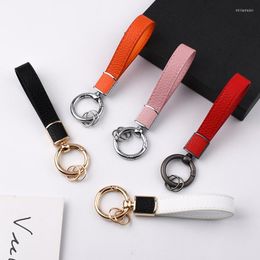 Keychains 2022 Women's Luxury Metal Leather Keychain Holder Men's Gadgets Couple Auto Keyring Accessories High Quality Car Key Miri22