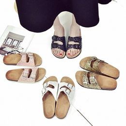 wholesale cork sandals UK - strap Cork Slippers Sequins Beach Flip Flops Women Fashion Soft Wooden Sole Slippers Flat Flip Flops Outdoor Vogue Slippers Sandals F6SJ#