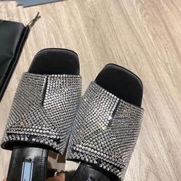 Woman Slippers heel shoe Sandals Beach Slide Quality shiny with diamonds Slipper Fashion Special shaped heel Scuffs Casual shoes For Lady m66892