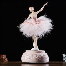 Ballerina Music Box Dancing Girl Swan Lake Carousel with Feather for Birthday Gift Wedding Birthday Gift for Girls Lovely gift 210319