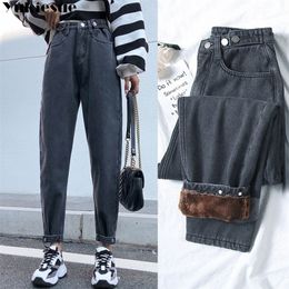 winter warm fleece Woman Jeans Velvet Thickening Harem Pants Loose Mid Waist Wide Leg Ankle Length Winter Thick Pants 210302