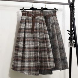  Autumn Women Plaid Irregular Wool Midi Skirts Pleated Sashes England Style Vintage Warm A-Line Long Skirt Faldas Mujer Moda 220317