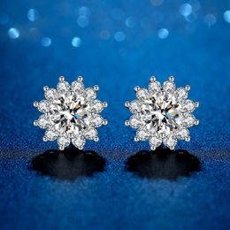 Stud Mozambique stone earrings sterling fashionable Minotaur four-clawed diamond silver earrings lady S925