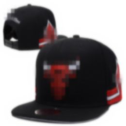 New Caps Basketball Snapback Hats de cuero Black Color Cap Football Baseball Hats Mez Mix Ordenar All Style de alta calidad Sombrero