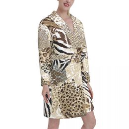 Blankets Zebra Leopard Printed Nightgown Bathrobe Female Autumn Winter Flannel Long-Sleeved Sleepwear Adults Coral Fleece Loungewear Blanket