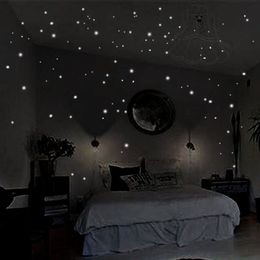 407 Pcs Wall Stickers Decor Glow In The Dark Star Sticker Decal for Kids Room House Decoration 220716