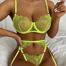 2022 New Sexy G-string Lingerie Set With Steel Ring Nightwear Lace Reticulated Bra Set Women Garters Panty Erotic Underwear Sets L220727