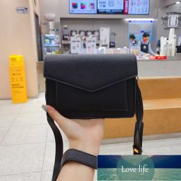 single shoulder bags New fashionable messenger bag hand bag small square bag cross-body letter lock Factory price expert design Quality Late