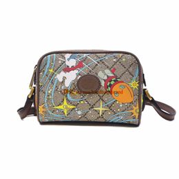 648124 Top Quality luxurys designers shoulder Bag real leather Messenger bag Fashion Vintage famous men crossbody bags classic postman bag size 17.5*12*5.5cm