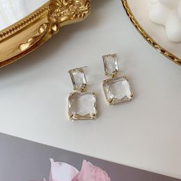 Dangle & Chandelier 2022 Arrival Dominated Sweet Lovely Shiny Crystal Drop Earrings Trendy Geometric Square Senior Women Jewelry