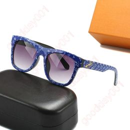 women Monogrames Print Square Frame Oversized Shades Sunglasses Black Fashion flower square sunglass Male Vintage Retro Evidence Glasses Female Lentes De Sol 203