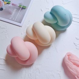 Big Size Tube Knot Candle Silicone Mold Tie Rope Ball Twisted Knitted Knots Candles Mould for Unique Weird Gift 220721