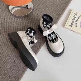 Dress Shoes Ladies Mary Jane Small Leather 2022 New Summer Retro British College Style Fashion Trend Thick Bottom Buckle 220516