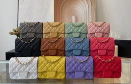 Ladies Handbag Fashion Designer Classic Letter Style Shopping Bag High Quality 12 Colours 17cm 01115