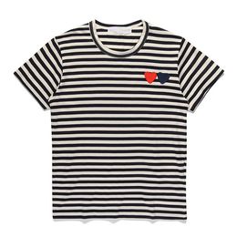 Play Mens Fashion Heart T Shirt Designer Red Heart CDG Shirt Casual Women Shirts Quanlity Commes Des Tshirts Cotton Embroidery Short Sleeve Summer Tee 400