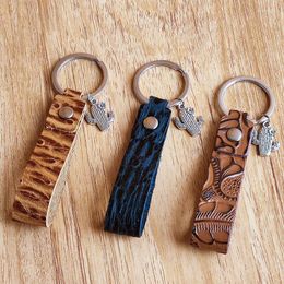 Keychains Genuine Leather Embossing Texture Cactus Pendant Keyrings Western Style Fashion Key Chain Design Accessory Gift Wholesale Miri22