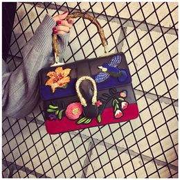 2017 fashion embroidered bag women famous brands designer flower bird bamboo shopper shoulder crossbody s