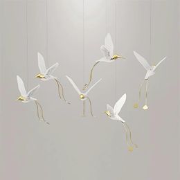 Decorative Objects & Figurines Resin Hummingbird Pendant Home Wedding El Decoration Ornaments Hanging Ceiling Decorations Exquisite GiftDeco