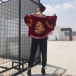 NEUE Herbst Winter Punk bestickt Drachen Bomberjacke Baseball Uniform Jacke weibliche lose BF Wind Streetwear Mode Tops 201019