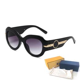 High Quality Woman Sunglasses 9392 Luxury Fashion Mens Sun glasses UV Protection men Designer eyeglass Gradient Metal hinge women spectacles with box glitter2009