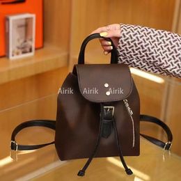 Fashion Bags Backpack Style Women Black Leather Shoulder Bags airik Purse Luxurys Designers Messenger School Bag Women size 25*20