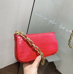 HBP the solid Colour women shoulder bag foreign retro casual chain female minimalist Messenger bags