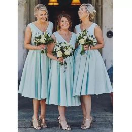 Blue Light Sky Bridesmaid Dresses Short Knee Length V Neck Back A Line Custom Made Maid of Honor Gown Beach Wedding Party Formal Ocn Wear