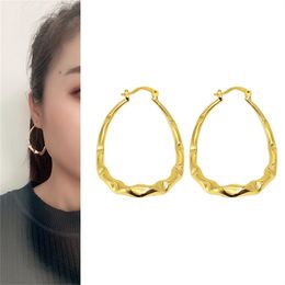 Stylish Metal Leaf Stud Exaggerated Hoop Earrings Charms For Women Christmas Gift Fashion Fashion Accessory Luxury Quality Designer Charming Earring Lover Gifts