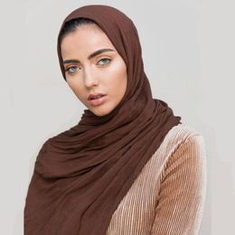Women Crinkle Hijab Luxury 100 Rayon Scarf Wrinkle Shawl Solid Color Scarves Muslim Wrap Muffler Large Size 180 95cm