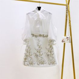 Women's Chiffon Blouses And Beaded Skirts Sets, Autumn Fashion Runway Lantern Sleeve Bows Tops And Vintage Flower Appliques Skirts
