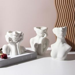 Vases Nordic Female Body Model Ceramic Flower Vase Art Deco Cabin Decor Shelf Showpiece Living Room Creative Device