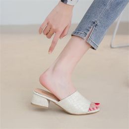 Sandals Fancy For Women Flat Fashion Summer Thick Heel Low Fish Mouth Leather Texture Size 9 Shoes WomenSandals