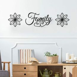 3 Pieces Family Metal Wall Sign Black Metal Family Word Wall Art Metal Wall Sign