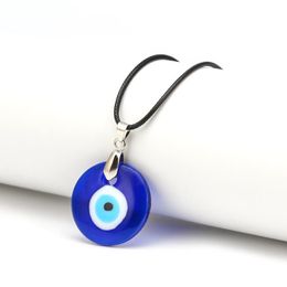 Pendant Necklaces Retro Devil's Blue Eye Necklace For Women Imitation Natural Stone Resin Palm Eyes Clavicle Chain Party JewelryPendant