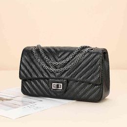 Snake Scale Pattern Head Leather Small Square Bag New Leather Women's Shoulder Bag Fashion Chain Bag 220615