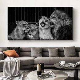 Black and White African Lion Family Circus Animal Canvas Painting Posters Prints Art Mural for Living Room Decoration Cuadros