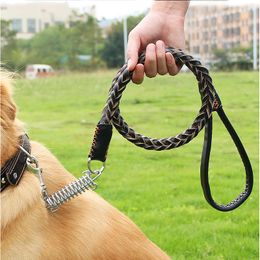 Adjustable Leather Dog Leash Dog Collar High Quality Large Dogs Spring Metal Buckle Leashes Large Pet Dogs Supplies 110CM 201101