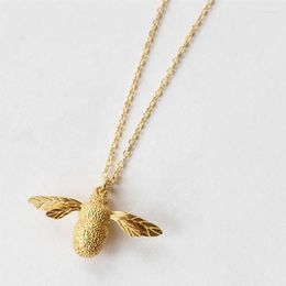 Pendant Necklaces 2022 Korean Fashion Valentine's Jewelry 925 Silver Plating Cute Honey Bee Lovely Animal Gold Plated Chain Necklace