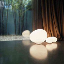 Italian Designer Table Lamp Geometric Glass Spherical Desk Lamp Nordic Living Room Bedroom Bedside Lights Decorative Lamp H220423