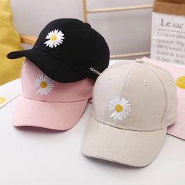 Fashion Baseball Cap For Women Mens Little Daisy Embroidery Hat Soft Top Caps Casual Snapback Quan Zhilong Gd Same