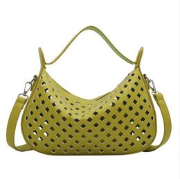 Casual Women White Green Handbags Hollow Out Beach Bag Bolsa Feminina Yellow PU leather Shoulder Bags Crossbody Bag