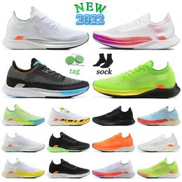 zoom running shoes Australia - Zoom x Women Jogging Mens Running Shoes Top Zoomx Streakfly Orange Tiger Stripes All Black Crimson and Violet Gradient Leightweight Multicolor Pegasus Cut Sneakers