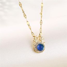Pendant Necklaces Creative Blue Thermochromic Stone Crystal Deer For Women Girls Birthday Christmas GiftsPendant