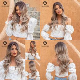 Human Hair Wig Synthetic Wigs New Product In March 2022 Style Medium Dyed Brown Gradual Change Light Gold Women 220530 Long Curly Wig Hair Wigs 220530