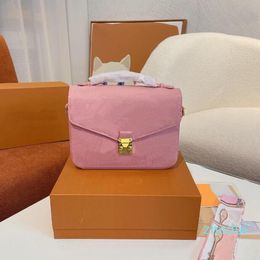 M41465 Embossing flower Luxury Designers bag pochette Women Handbag Messenger Bags Genuine Leather Elegant Womens