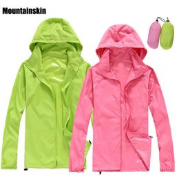 Men Women Quick dry Hiking Jackets Outdoor Sport Skin Dust Coat Thin Waterproof UV Protection Camping Coats Asian 3XL RW011 220516