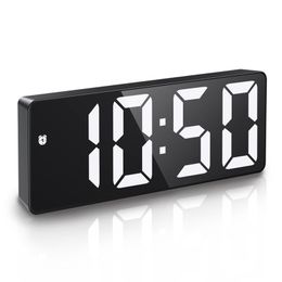 ORIA Digital Alarm Clock LED Desktop Voice Control Snooze Time Temperature Display Night Mode Reloj Despertador USB 220426